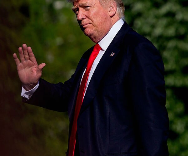 Trump to Order a Study on Abuses of US Trade Agreements