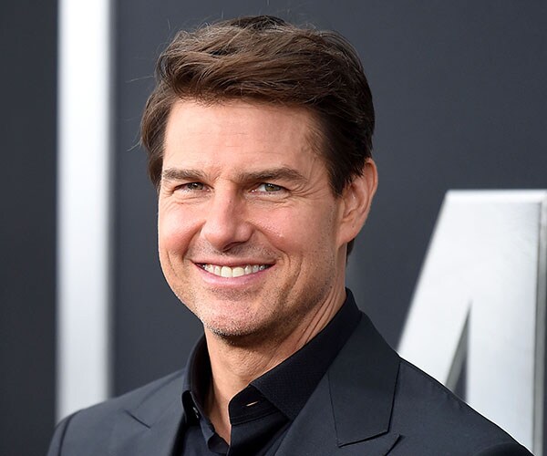 'Top Gun 2' Starts Production; Tom Cruise Tweets Photo Tease