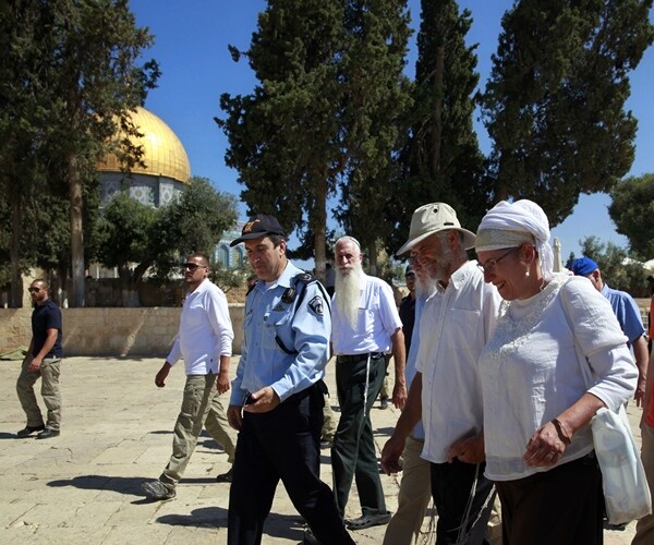 Jews Expelled from Jerusalem Site on Mourning Day
