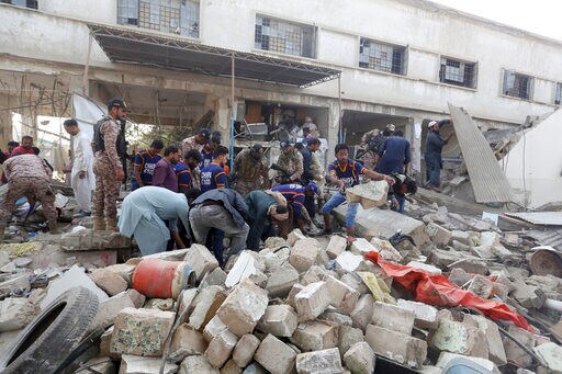 Death Toll in Southern Pakistan Sewer Gas Blast Jumps to 17