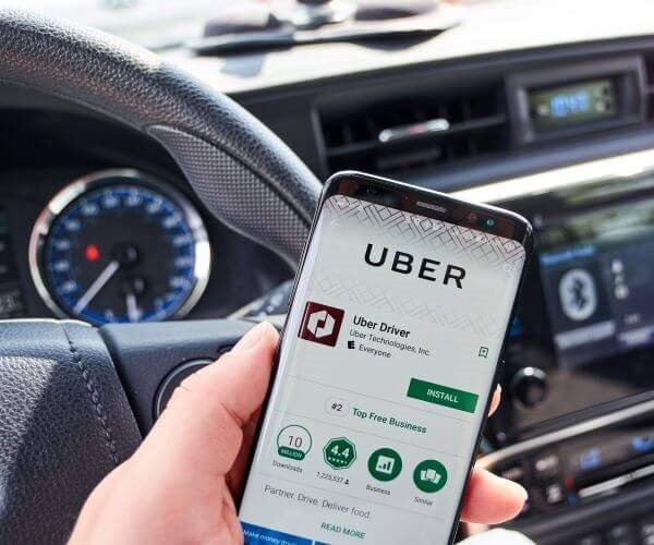 Uber to Lay Off 200 Employees in Recruitment Division