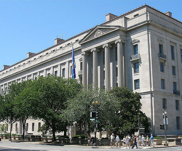 DOJ, WH Split on Sanctuary City Meaning Before Judge's Ruling