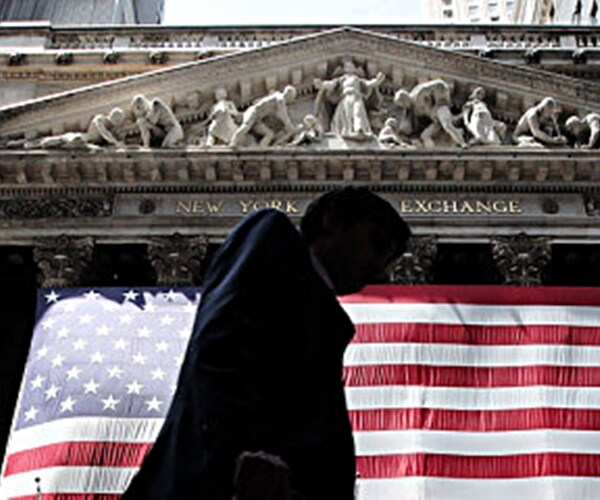 Dow on Track for 10th Straight Day of Gains