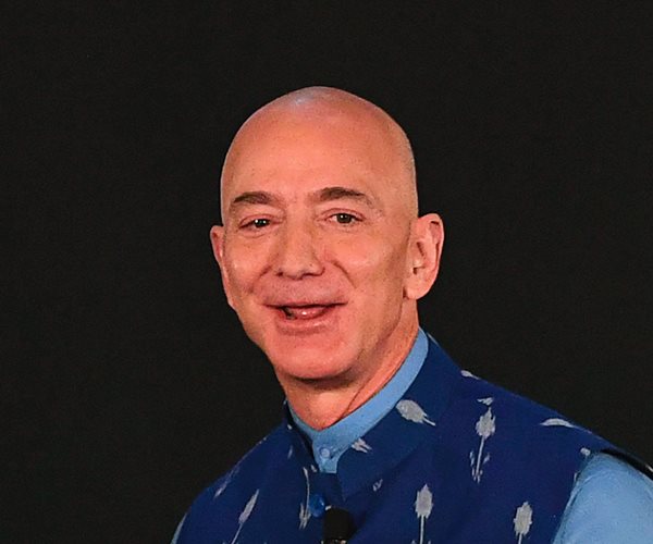 New York Sues Amazon Over Pandemic Worker Safety 