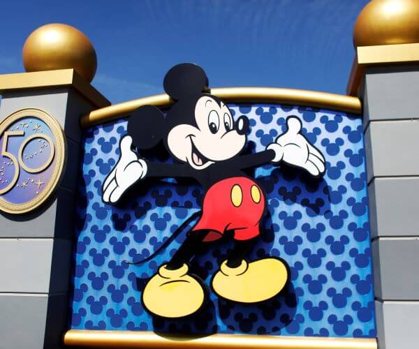 Disney, Warner to Bundle Disney , Hulu and Max