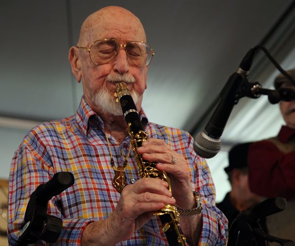 New Orleans Clarinetist Pete Fountain Dies at 86