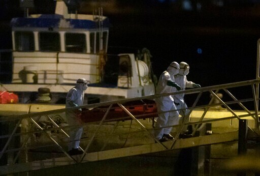 Spain Recovers 24 Bodies from Migrant Boat off Canaries
