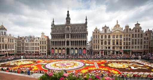 Brussels Highlights Sun-splashed Summer with Flower Carpet