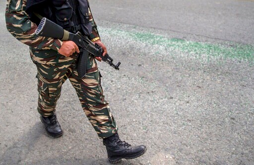 Hindus Continue Pilgrimage in Kashmir after 7 Die in Attack