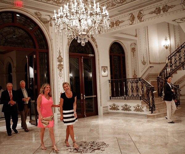 Trump: 'Very Hard to Get Employees' so Mar-a-Lago Hires Foreigners