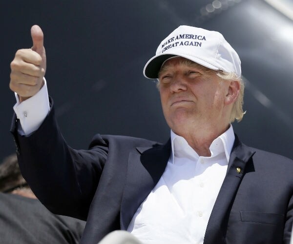 Deutsche Bank: 'Stock Market Should Be Fine' Under Trump; Buy Health Stocks