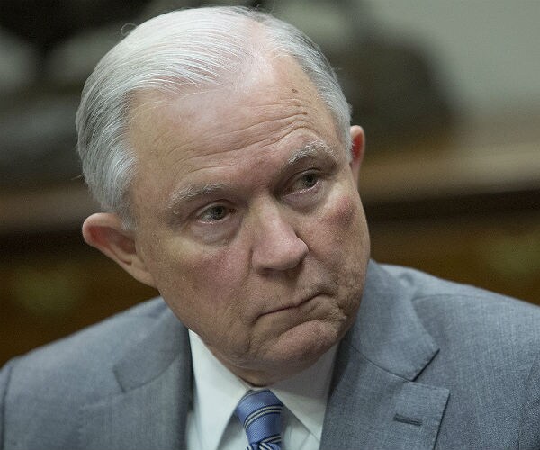 GOP Strategists Warn About Midterms, Impact of Family Separations