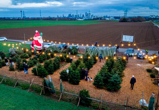 Germany Calls on All to Forgo Xmas Shopping before Lockdown