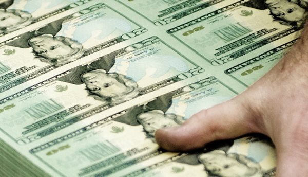 Former Fed Official Fisher: Investors 'Hooked on Heroin of QE'