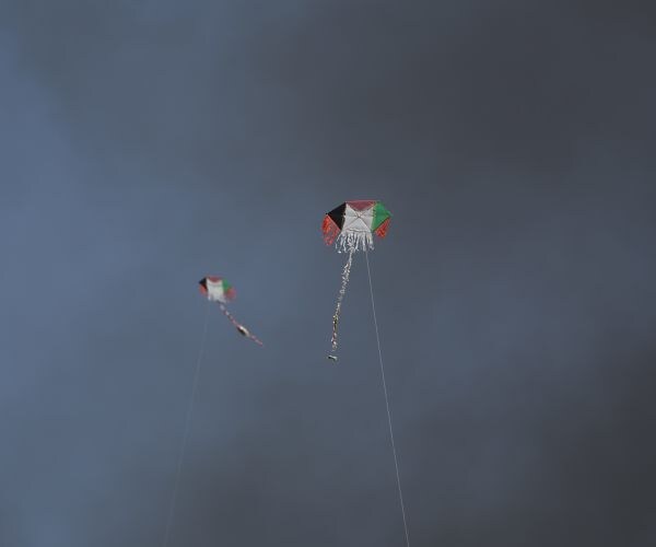 Israel Plane Fires Warning to Deter Gaza Balloon, Kite Attacks