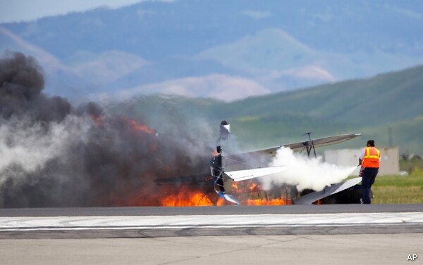 California Air Show Crash on Runway Kills Veteran Stunt Pilot