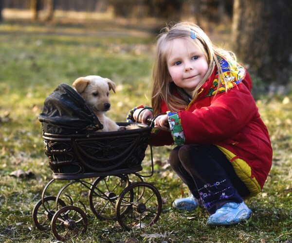 Kids' Pets or Siblings: Which Do They Like Best? (Hint: Meow)