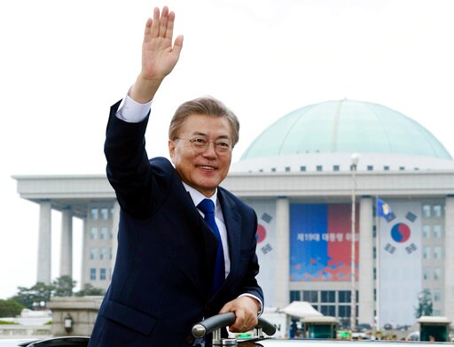 Moon's Rise to Power in S Korea Causes Worries, Hopes Abroad