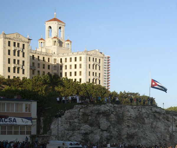 State Department Issues Health Warning to Visitors to Cuba