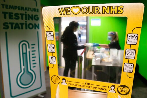 England Ends Free Virus Tests under 'living with COVID' Plan