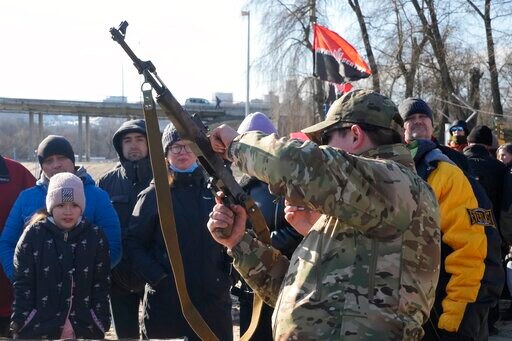 Flights to Ukraine Halted, Redirected as Crisis Brews