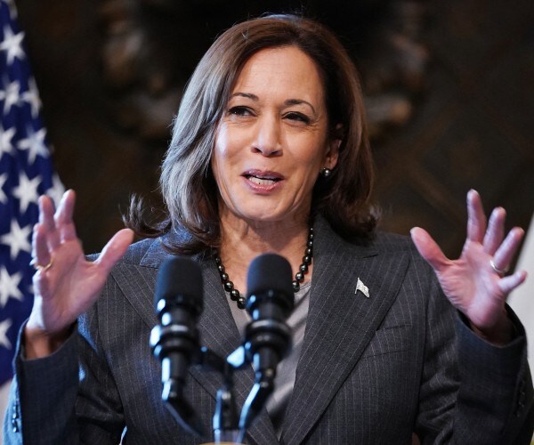 united states immigration and other politics in a presidential election year 