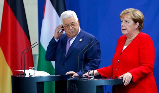 Merkel Meets Palestinians' Abbas for Talks in Berlin