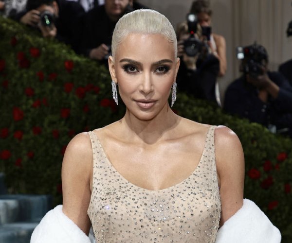 Kim Kardashian arrives at a gala in new york city