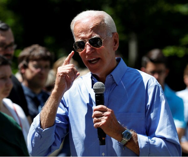 joe biden campaigning for the presidency in new hampshire 