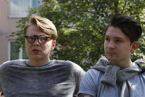 Russian Bloggers Gauging Attitudes toward Gays Find Violence