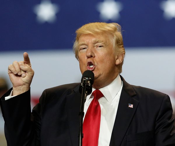 Trump to Rethink Goal of World Without Nukes