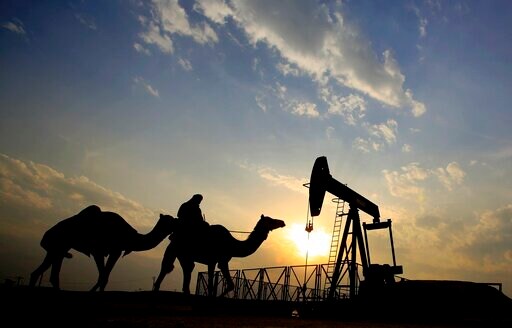 IMF: Oil-rich Gulf Arab States May Spend Savings in 15 Years