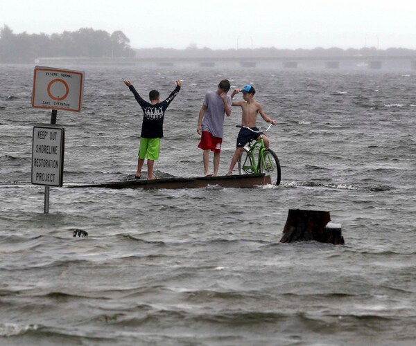 Tropical Storm Nate Dumps Heavy Rains in US East Coast