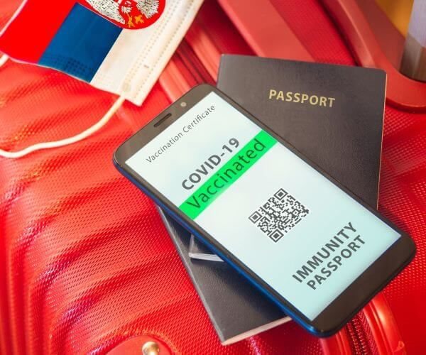 Is Travel Safe During the Pandemic This Holiday Season?