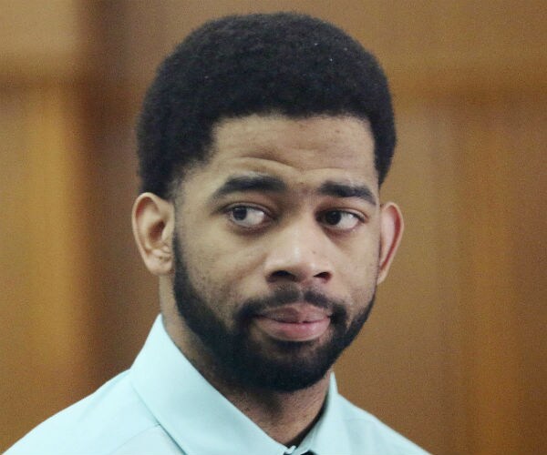 Milwaukee Jurors Acquit Ex-Cop in Killing of Black Man