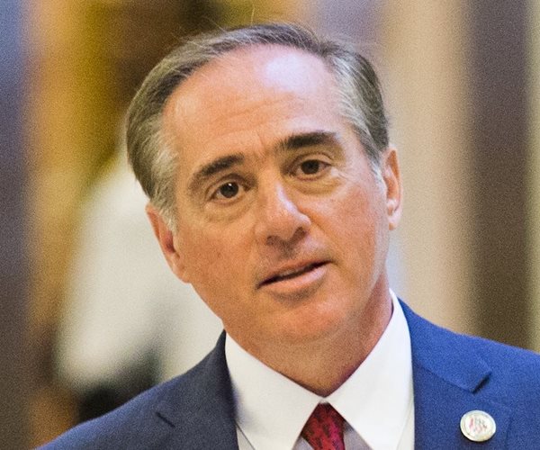 Trump VA Pick David Shulkin Rejects Radical Change to Fix Agency