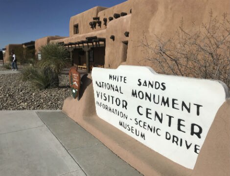 welcome sign for white sands national monument