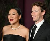 Zuckerberg Joins Billionaire Rush to Florida