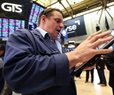 Wall St Dips Ahead of Big Tech Earnings, Fed Meeting