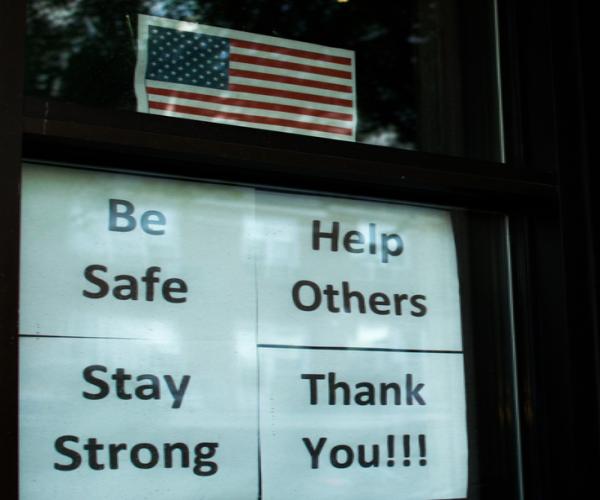 Americans Are Avoiding Stores Again in New Virus Hot Spots