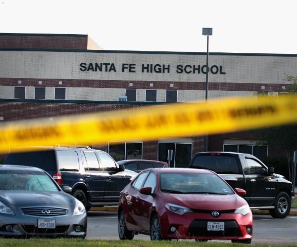 Santa Fe Students Return to School for First Time Since Shooting
