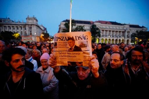 Hungary: Publisher of Suspended Opposition Newspaper Sold
