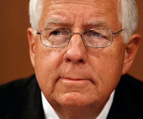 Remembering Ex-Sen. Mike Enzi, the Shoe Salesman Who Made the Senate Work
