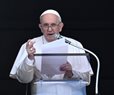 Top Catholic Leaders Slam Pope For Limits on Latin Mass