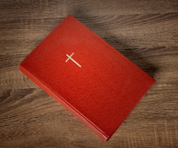 Reading the Bible Is a Worthy New Year's Resolution