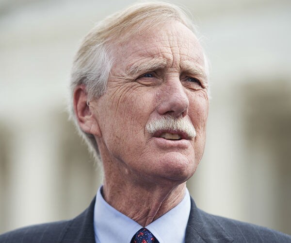 Sen. Angus King: 'Reasonably Confident' Russia Behind Fake FB Campaign