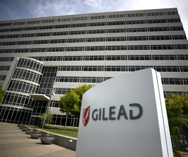 Britain to Provide Anti-viral Drug Remdesivir to Some COVID-19 Patients