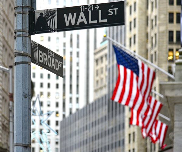 S&P 500, Dow Close Slightly Up; Market Awaits Nvidia