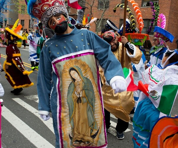 President Trump, First Lady Wish Mexican People 'Feliz Cinco de Mayo