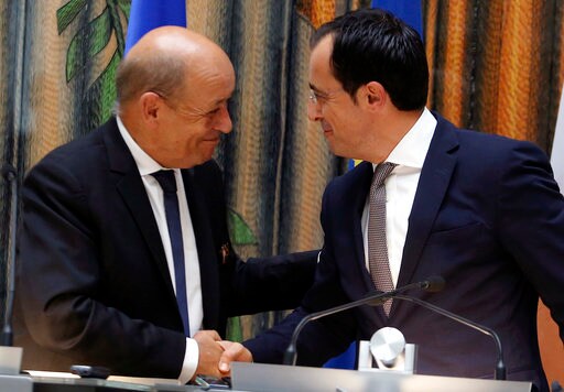 France Looks to Develop Defense Cooperation with Cyprus